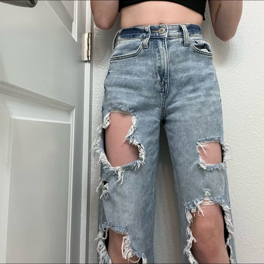 Size 1 High waisted Jeans, Ripped, Baggy and longer.